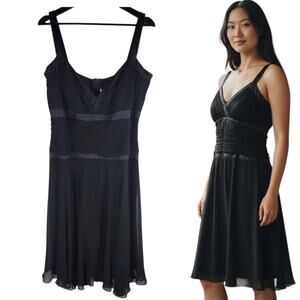 Tadashi Shoji Silk Sleeveless Dress Knee Length Back Zip Size 16